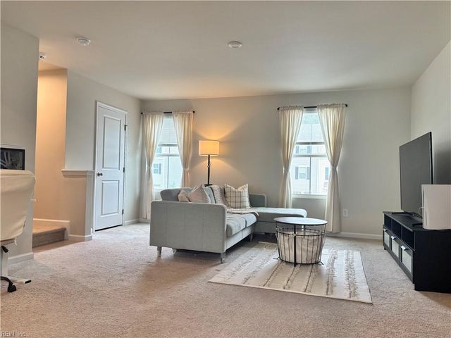 2035 Petersen WAY, Suffolk, VA 23434