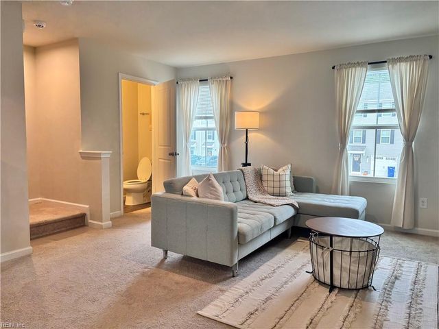 2035 Petersen WAY, Suffolk, VA 23434