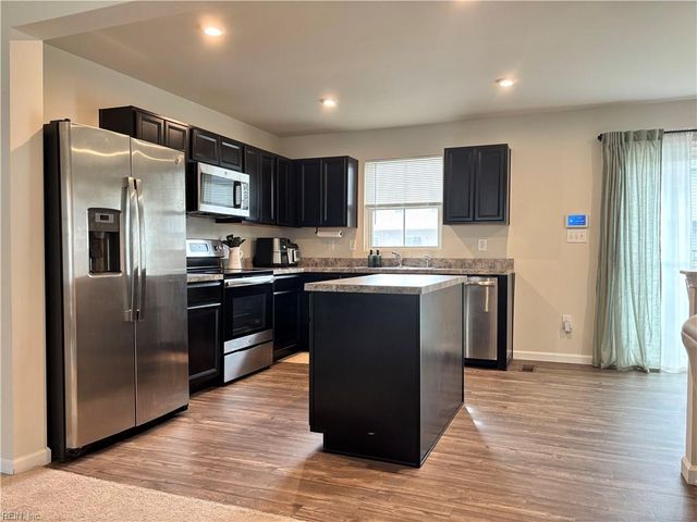 2035 Petersen WAY, Suffolk, VA 23434