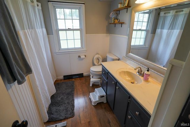 1969 E State Road 64, Huntingburg, IN 47542