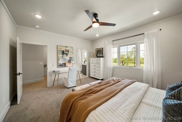 3769 S Riverside Drive 3769, Tulsa, OK 74105