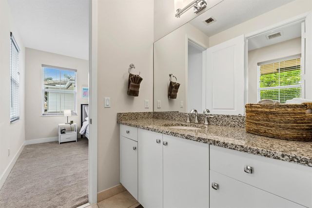 4916 Pointe Midtown Way, Palm Beach Gardens, FL 33418