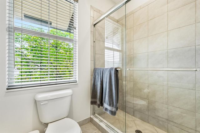 4916 Pointe Midtown Way, Palm Beach Gardens, FL 33418