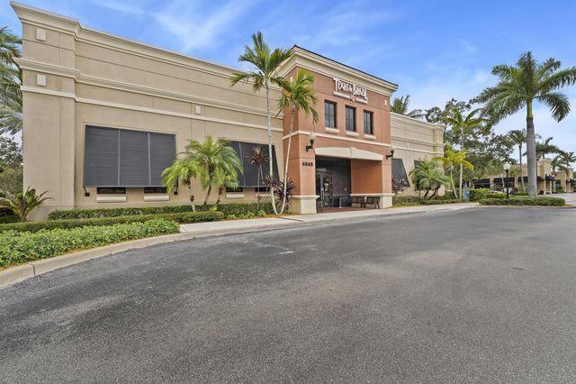 4916 Pointe Midtown Way, Palm Beach Gardens, FL 33418