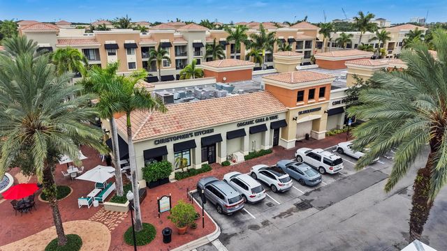 4916 Pointe Midtown Way, Palm Beach Gardens, FL 33418