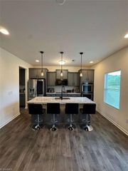 5712 Baverhof Drive, Greensboro, NC 27405