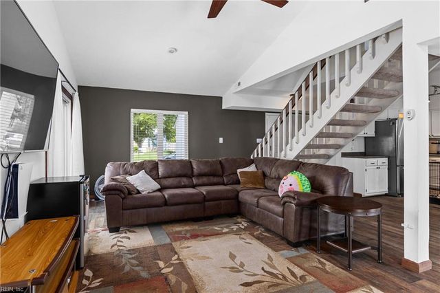 820 Crashaw ST, Virginia Beach, VA 23462