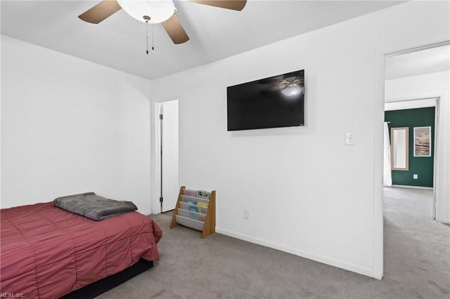 820 Crashaw ST, Virginia Beach, VA 23462