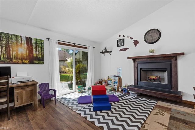 820 Crashaw ST, Virginia Beach, VA 23462