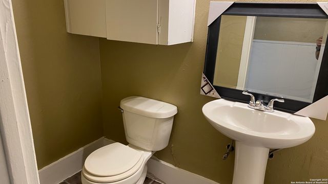 1222 Gardina, San Antonio, TX 78201