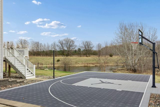 16381 Wintergreen Street NW, Andover, MN 55304