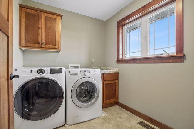 16381 Wintergreen Street NW, Andover, MN 55304