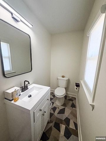 246 Stirling Avenue, Orange, NJ 07050