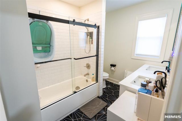 246 Stirling Avenue, Orange, NJ 07050