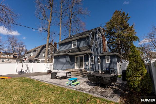 246 Stirling Avenue, Orange, NJ 07050