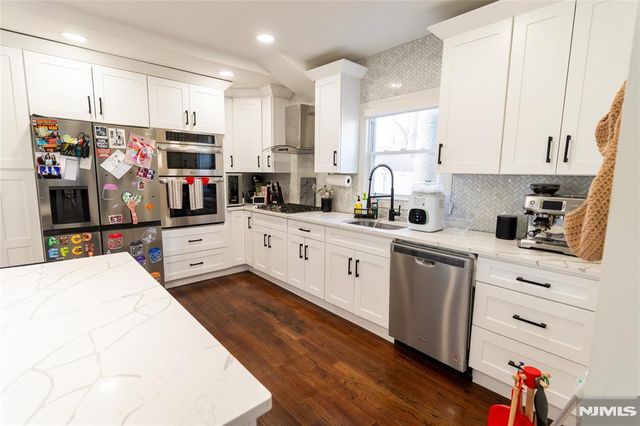 246 Stirling Avenue, Orange, NJ 07050