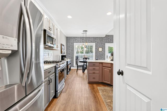 476 RIVER OAKS LANE, Helena, AL 35080