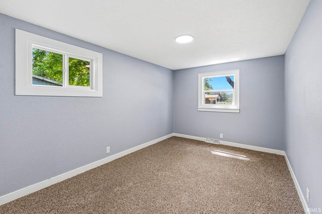 52680 Walsingham Lane, South Bend, IN 46637