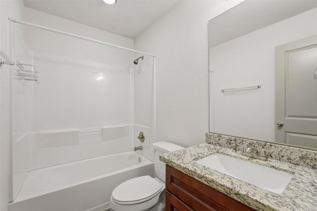 634 Magnolia Bend Bend, New Caney, TX 77357