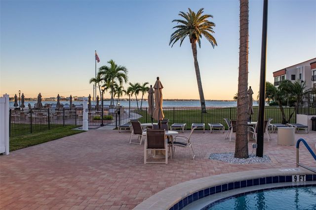 855 BAYWAY BOULEVARD 908, Clearwater Beach, FL 33767