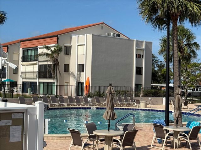 855 BAYWAY BOULEVARD 908, Clearwater Beach, FL 33767