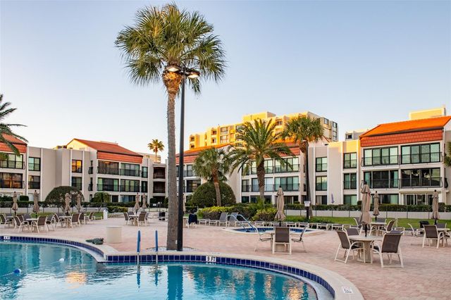 855 BAYWAY BOULEVARD 908, Clearwater Beach, FL 33767