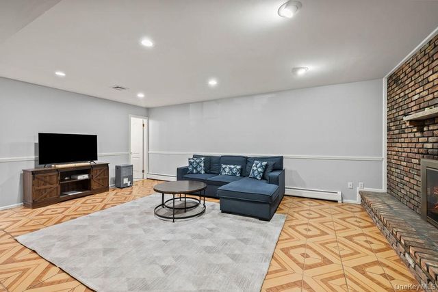 16 Brookside Drive, Pomona, NY 10970