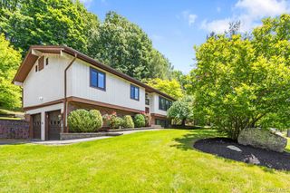 16 Brookside Drive, Pomona, NY 10970