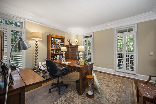 10 Clydesdale Trail, White, GA 30184