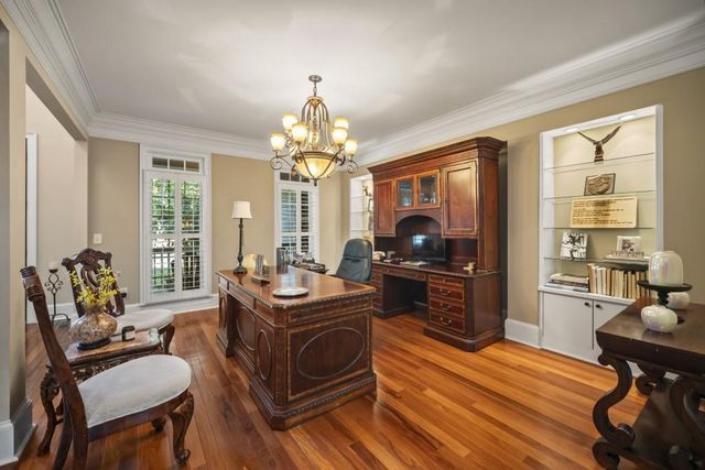 10 Clydesdale Trail, White, GA 30184