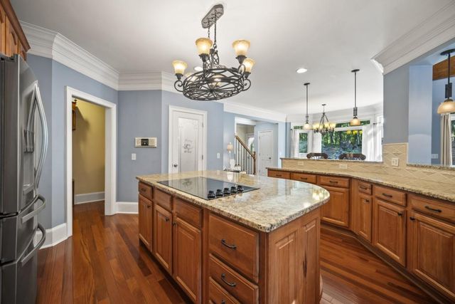 10 Clydesdale Trail, White, GA 30184