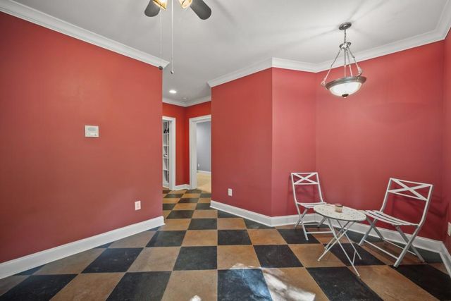 10 Clydesdale Trail, White, GA 30184