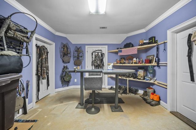 10 Clydesdale Trail, White, GA 30184