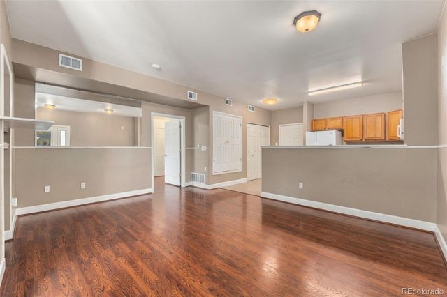 2511 S Bahama Circle B, Aurora, CO 80013