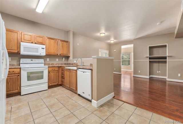 2511 S Bahama Circle B, Aurora, CO 80013