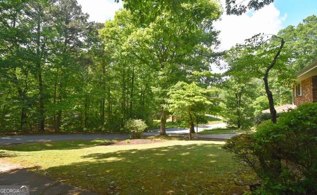 5475 Burgess Drive SW, Mableton, GA 30126