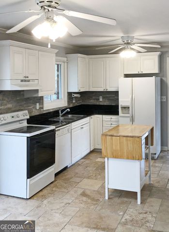 5475 Burgess Drive SW, Mableton, GA 30126