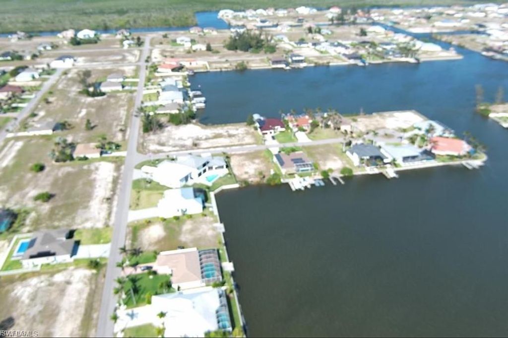 4213 NW 39th ST, CAPE CORAL, FL 33993 — photo 4
