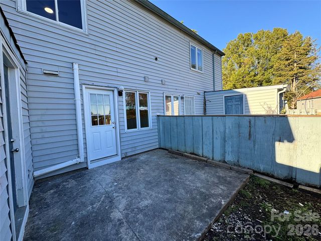 1906 Mereview Court 8, Charlotte, NC 28210