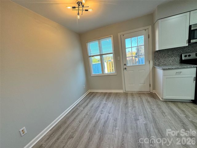 1906 Mereview Court 8, Charlotte, NC 28210