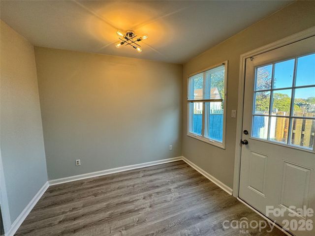 1906 Mereview Court 8, Charlotte, NC 28210