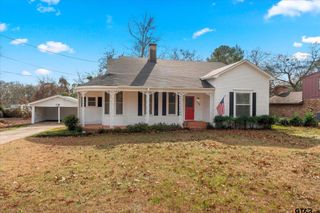 508 E 3rd, Mt Pleasant, TX 75455