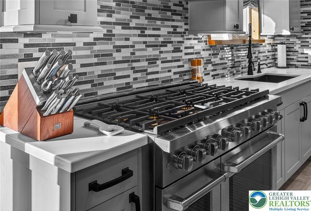 226 Front Street, Alburtis Boro, PA 18011