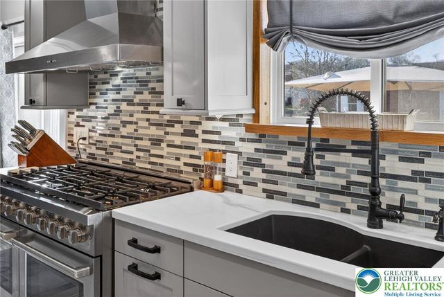 226 Front Street, Alburtis Boro, PA 18011