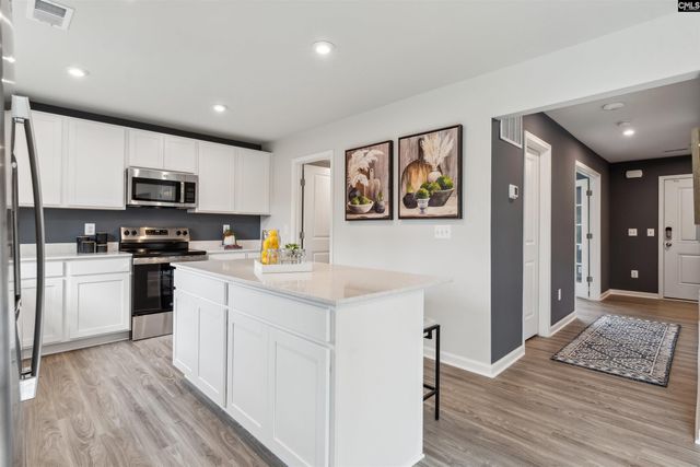 126 Kingfield Drive, Hopkins, SC 29061