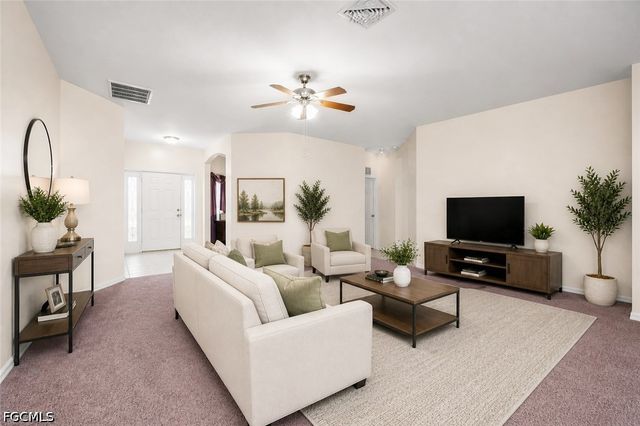 3507 22nd ST SW, Lehigh Acres, FL 33976