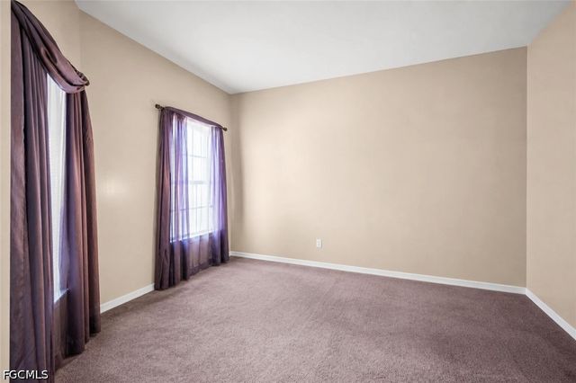 3507 22nd ST SW, Lehigh Acres, FL 33976