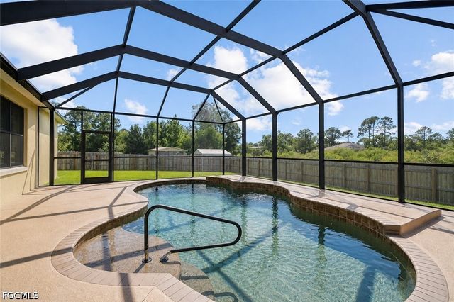 3507 22nd ST SW, Lehigh Acres, FL 33976