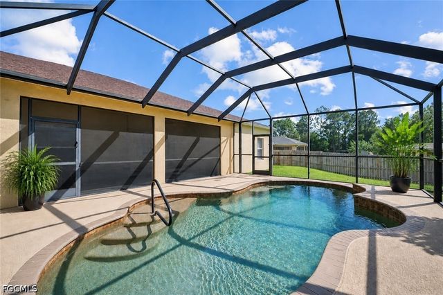 3507 22nd ST SW, Lehigh Acres, FL 33976