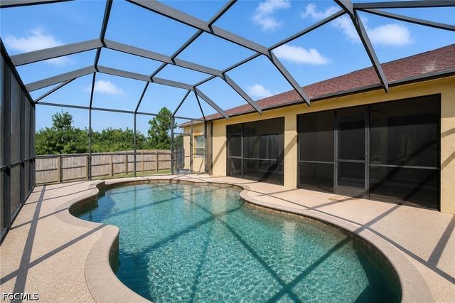 3507 22nd ST SW, Lehigh Acres, FL 33976